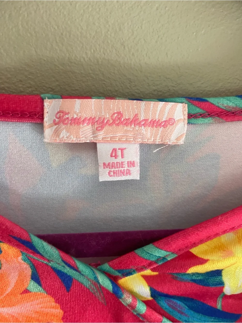 Tommy Bahama Red Floral V-Neck Flutter Sleeve‎ Casual Dress